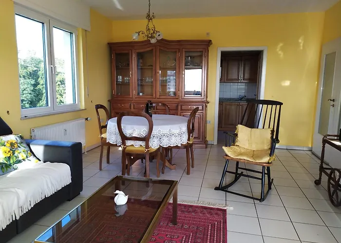 Quiet Peaceful 2Br Apartment With Parking In Kirchberg