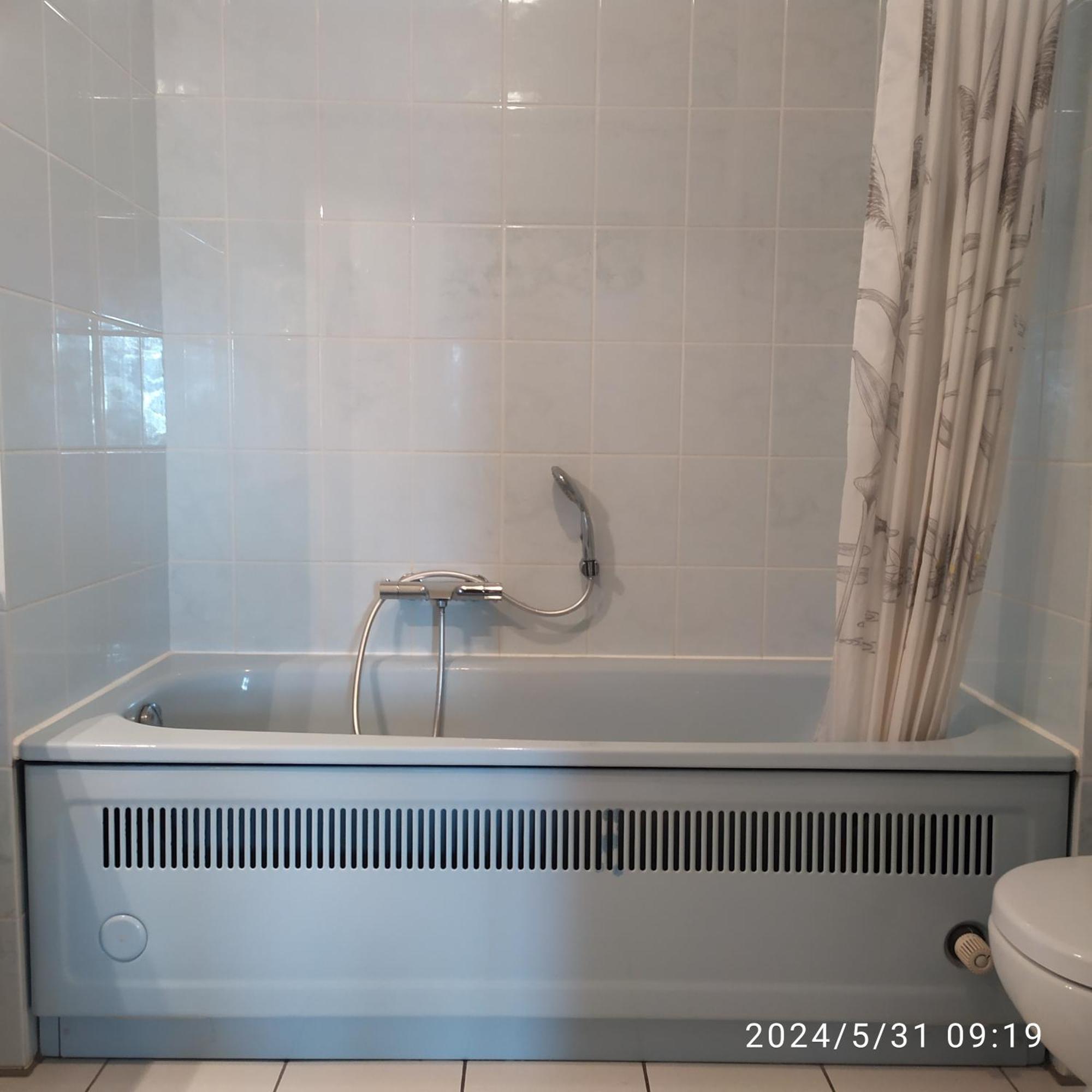 Quiet Peaceful 2br With Parking In Kirchberg Apartment *
