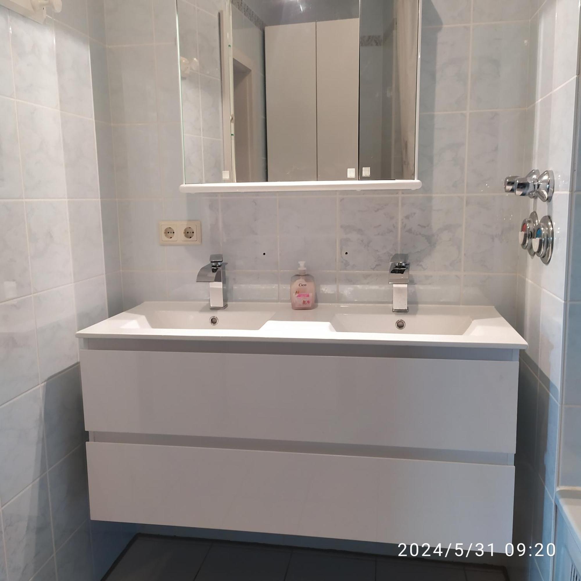 Quiet Peaceful 2br With Parking In Kirchberg * Luxembourg