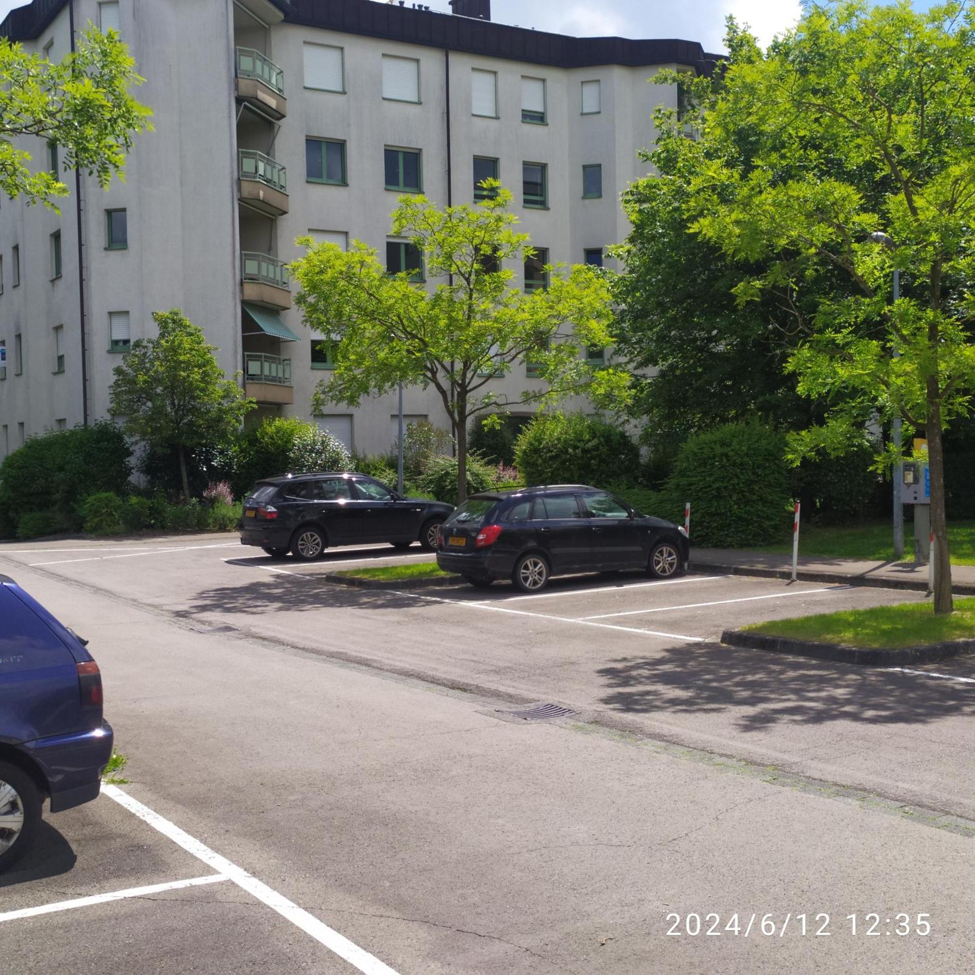 Apartment Quiet Peaceful 2br With Parking In Kirchberg *